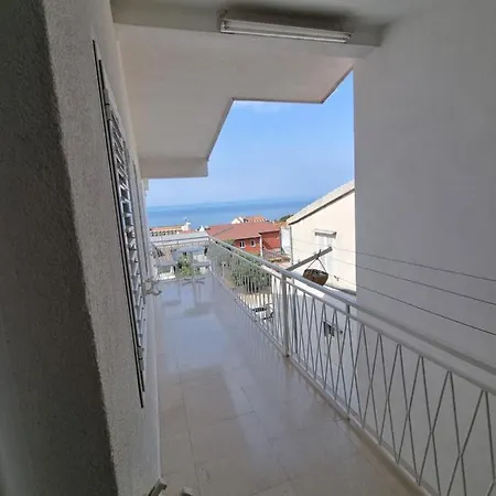 Drago Apartment