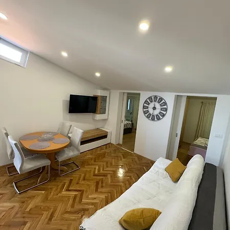 Lägenhet Drago Makarska